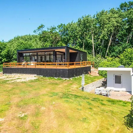5 Star In Holiday home